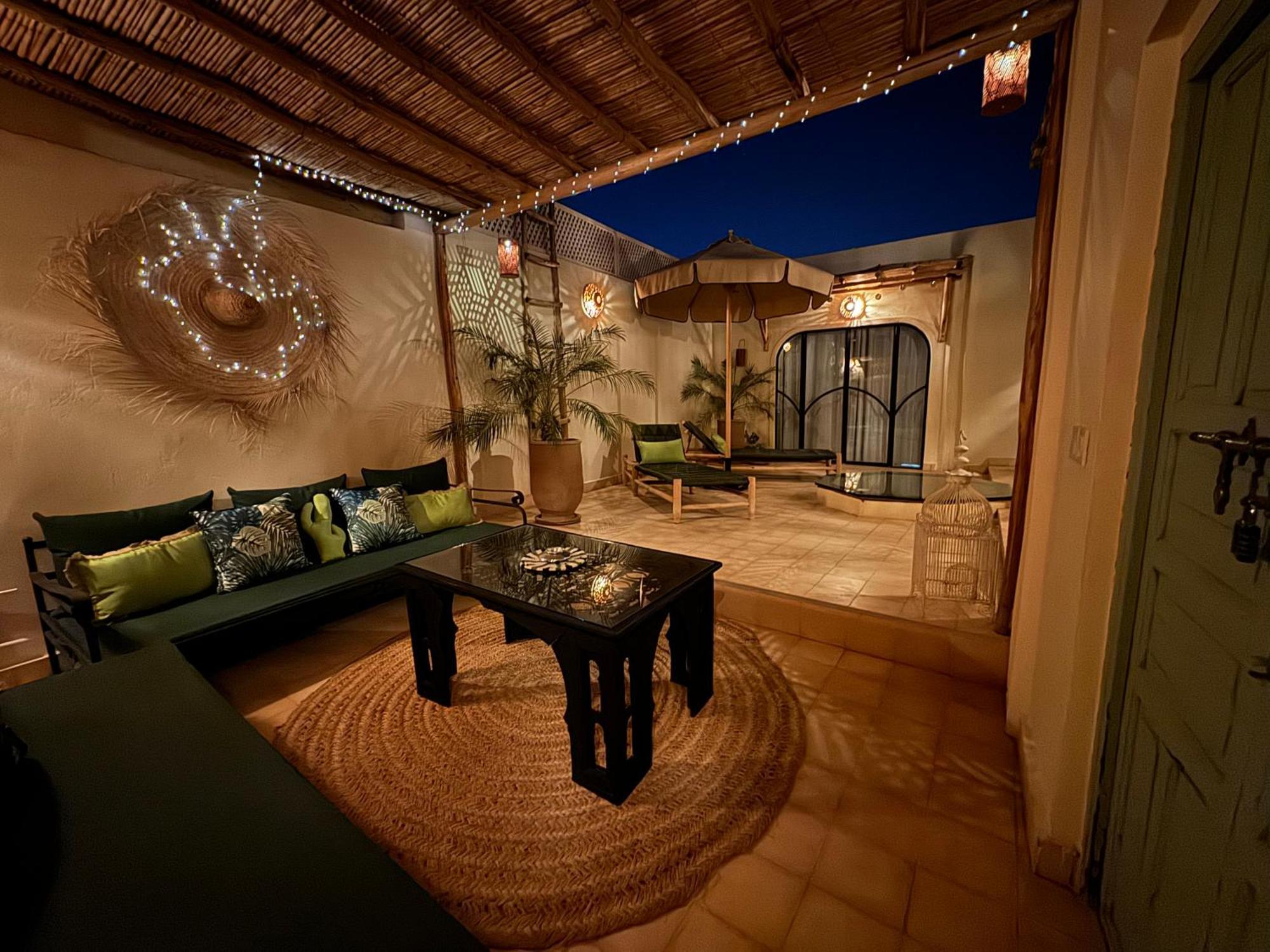 Dar Dabakech, Proche Jemma El Fna, Souk, Centre Medina, Riad, Logement Entier De 2 A 6 Personnes Marrakesh Exterior photo
